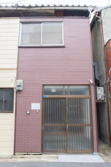 Appartement 大阪中心地にステイ！無料駐車場付き物件！最大7名宿泊可能、1dk戸建を一棟貸切！無料wifi付き！ *